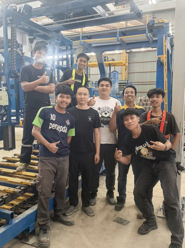 Merayakan keberhasilan penyelesaian proyek luar negeri lainnya!